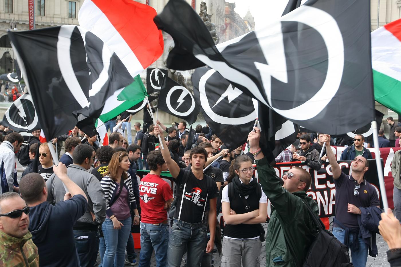 Young Italian Fascists affiliated with CasaPound