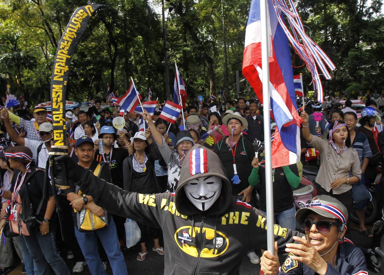 Right-wing Populists in Thailand, again unified through appeals to King and Nation